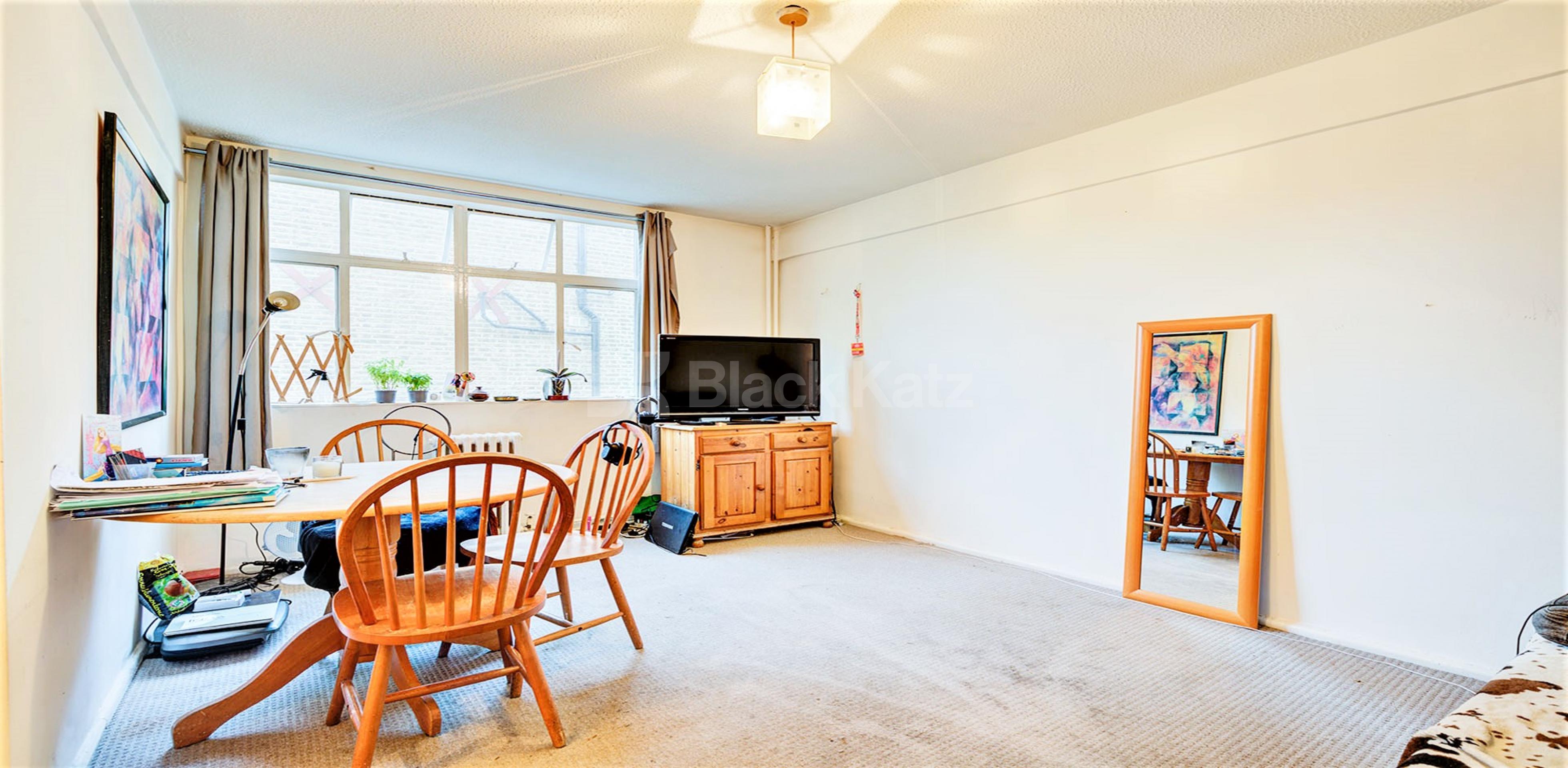 			1 Bedroom, 1 bath, 1 reception Flat			 Shepherds Bush Green, SHEPHERDS BUSH W12